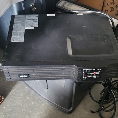 Tripp Lite SmartOnline 120V 1kVA 800W 2U Double-Conversion UPS (SU1000RTXL2UA)