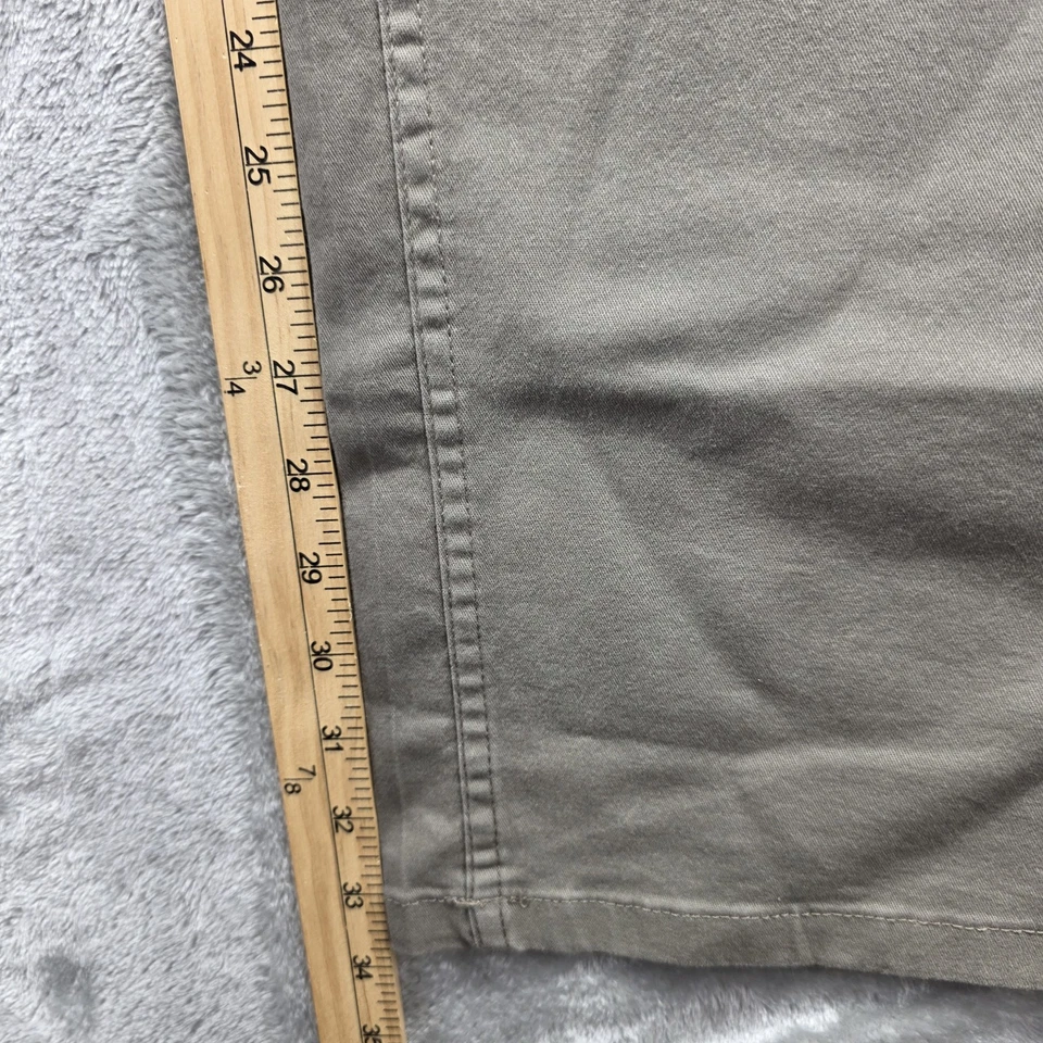 Pantalones de vestir Van Heusen cintura flexible para hombre 34x34 oliva calce recto sin planchar Foto 3 de 4