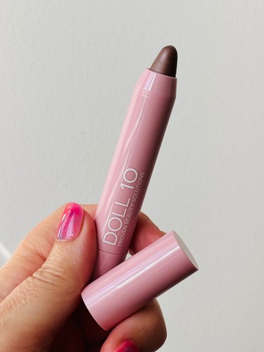 DOLL 10 Infinite Color Eye Crayon Eyeshadow Shade I WILL New RRP $42 Post $5.50