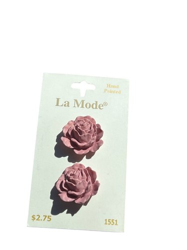 Vintage La Mode Hand Painted Pink Rose Buttons 1551 2 on Card NEW