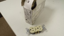 Leviton Outlet 15A 125V IVory Color, Box of 8 FREE SHIPPING