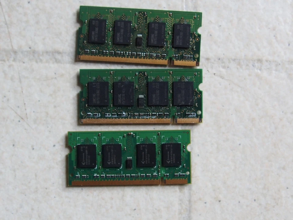 Samsung/HY 1.5GB Kit (3x512MB) OEM Laptop Ram DDR2 PC2-5300S M470T6554EZ3-CE6 - Image 2 of 4
