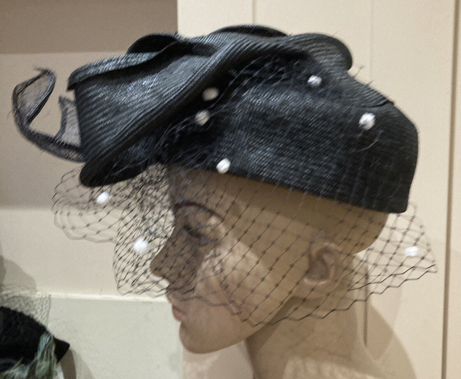 Vintage Black Straw Hat & Veil with White Spots, Size M/L 3