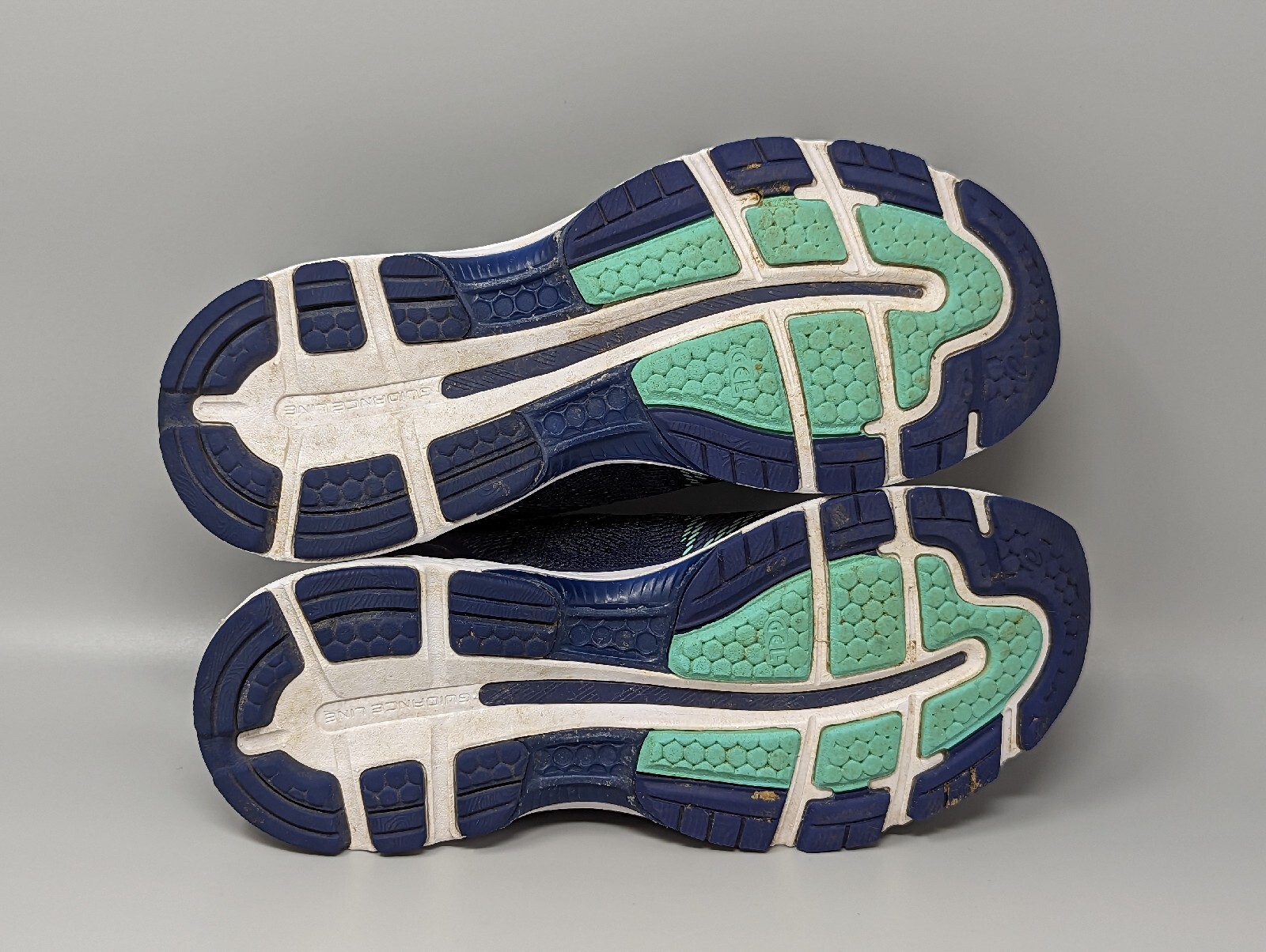 ladies asics gel nimbus