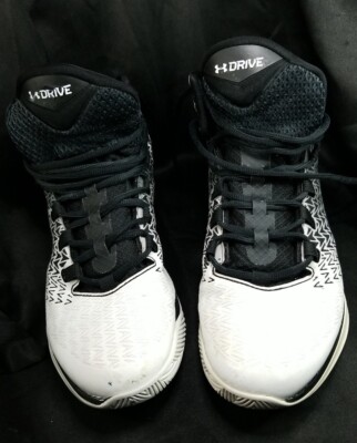 Size 8 - Under Armour Clutchfit Drive 3 Black for sale Size 8 - Under Armour Clutchfit Drive 3 Black for sale