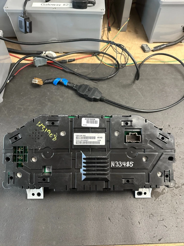 Cuadro de instrumentos velocímetro 2015 RAM 1500/2500 panel de pantalla de 7" 144.716 millas Foto 2 de 3