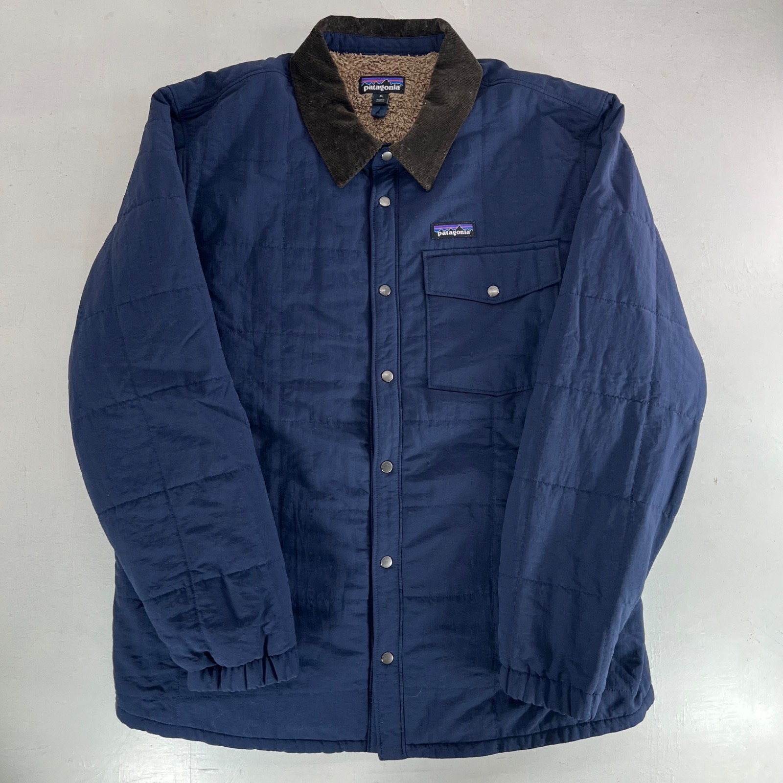 Patagonia Isthmus Quilted Fleece Lined Jacket Mens XL Navy Button Up