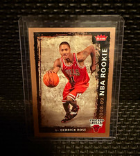 Derrick Rose Rookie Card, Fleer 2008-09, near mint. rookie card picture
