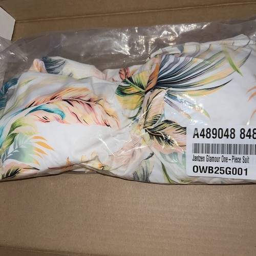 Jantzen Glamour One-Piece Suit A489048 White Cabana Size 12 New - Picture 2 of 3