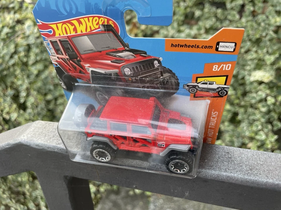 1:64 HOT WHEELS JEEP WRANGLER NUOVA - Immagine 2 di 4