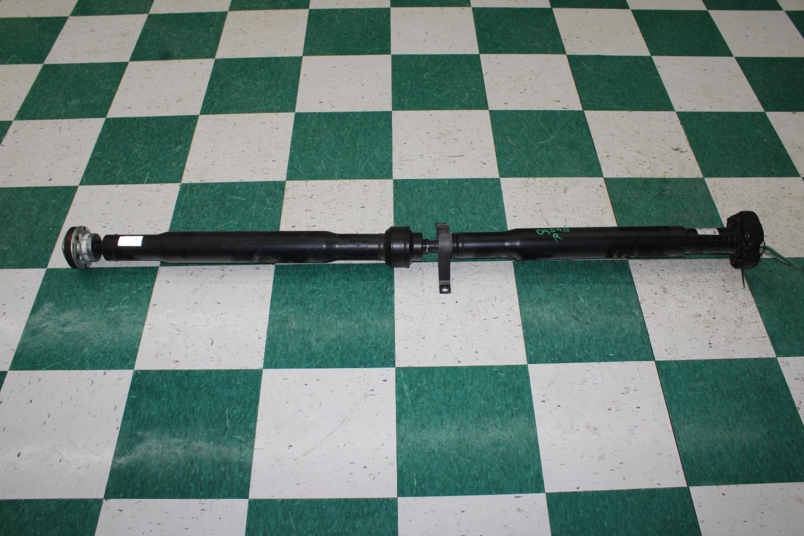 14-17 GHIBLI 3.0L Automatic Black Rear Drive Shaft Driveshaft Tube Assembly OEM
