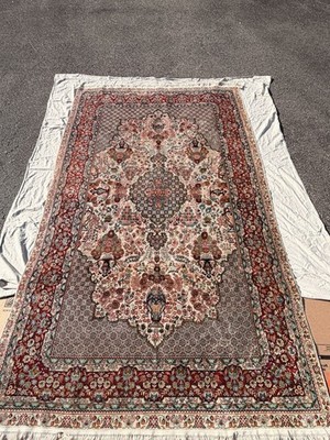 Hand Knotted Fine Silk Oriental Area Rug 99x60 Floral Medallion Estate