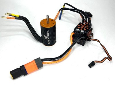 Spektrum Firma Smart Brushless SPMXSE1130 ESC 130A, 2200Kv SPMXSM2700 2S 3S 4S