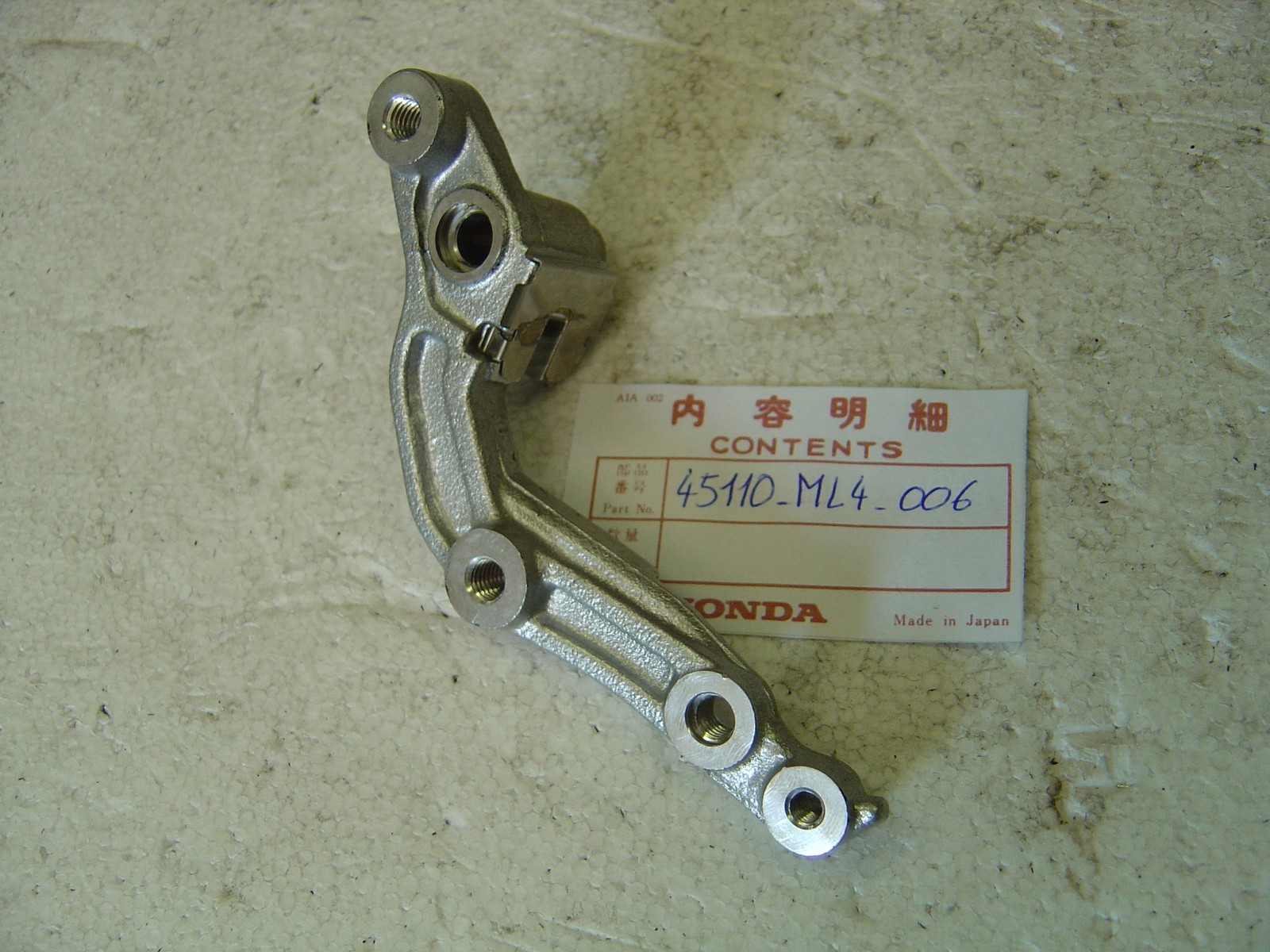 Support d'étrier de frein avant gauche pour restaurer et rouler en moto CB450S