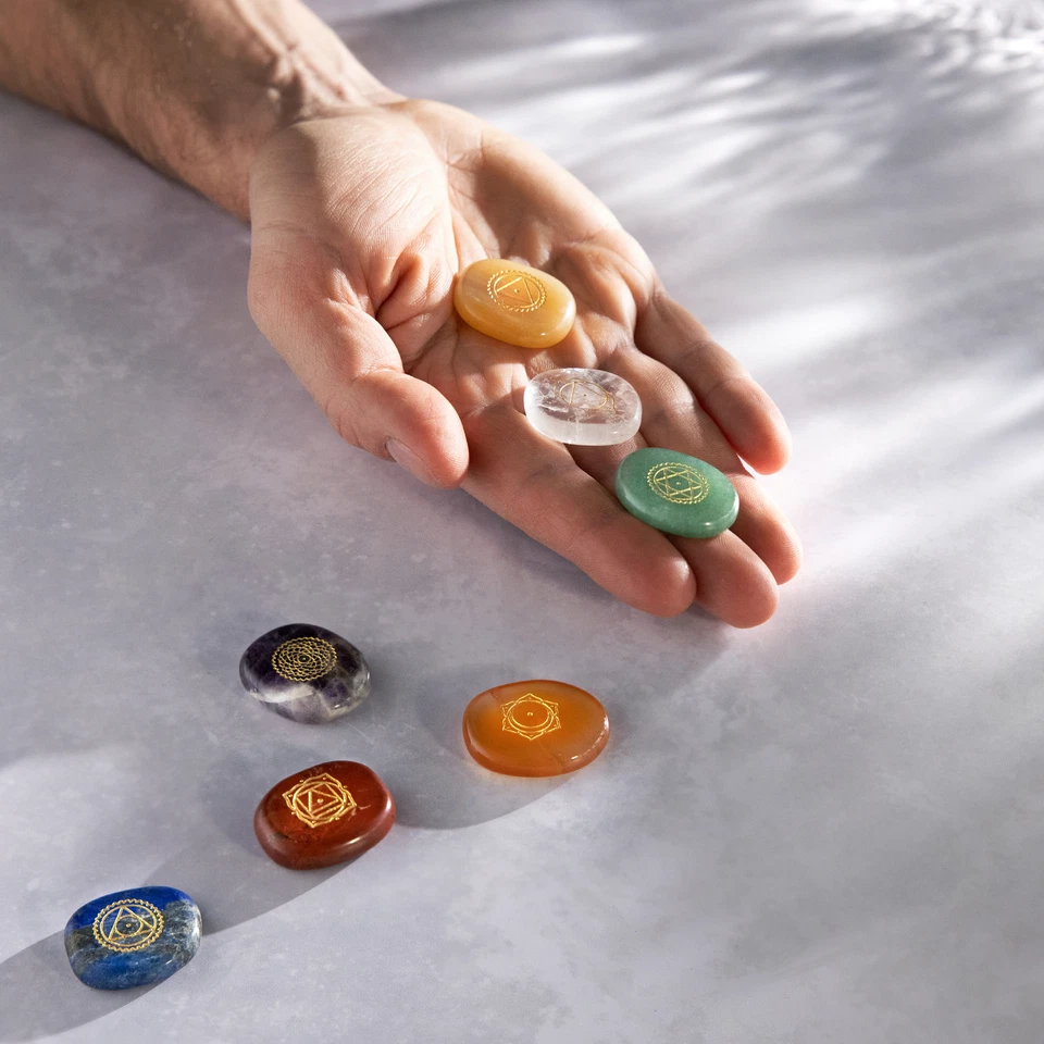 Juego de piedras de chakras 7x piedra natural de cristal para sanación y reiki - Imagen 2 de 4