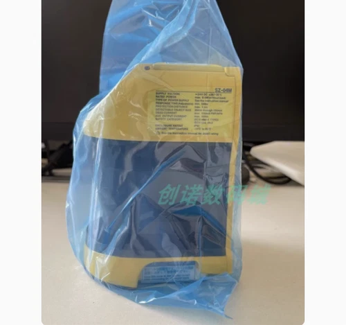 New In Box Keyence SZ-04M Laser Scanner - Picture 3 of 4