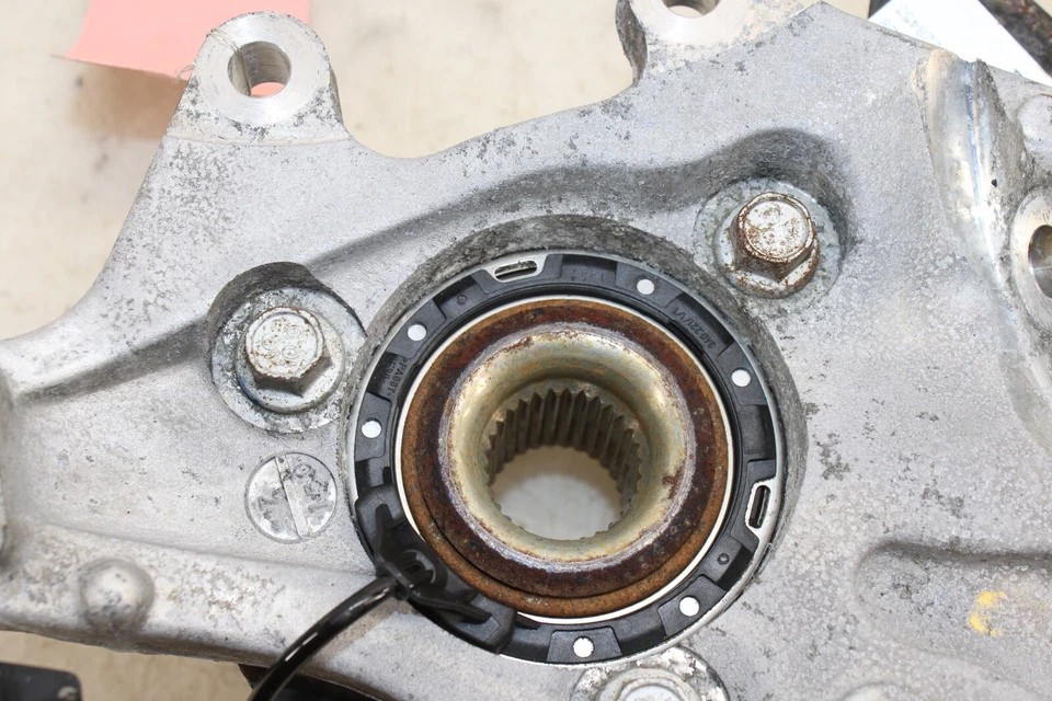 Saturn Sky 2007-2010 nudillo trasero izquierdo/husillo OEM KW58 Foto 2 de 4