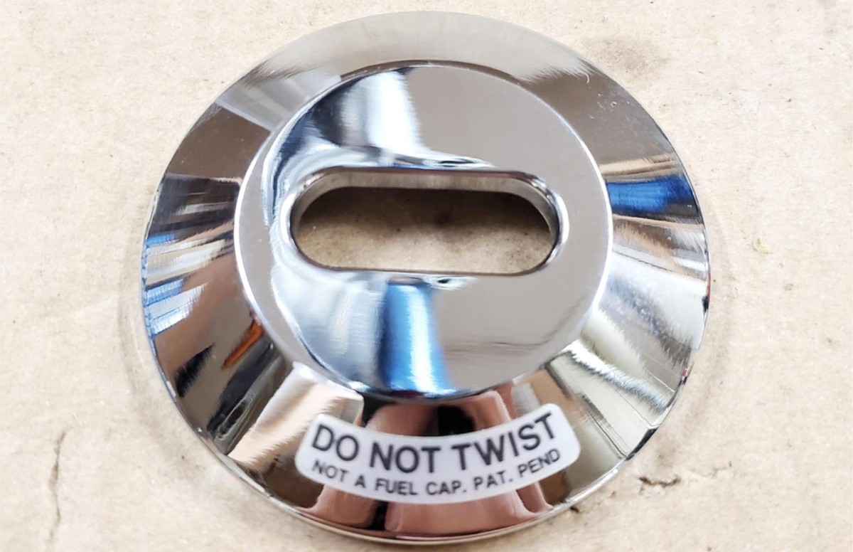 NOS OEM 1991-'98 HARLEY DYNA CHROME BILLET Gas Fuel Petro Cap