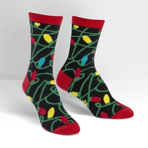 6 Pc. Sock It To Me Women's Crew Socks Christmas Tangled Lights Holiday Socks - Foto 1 di 1