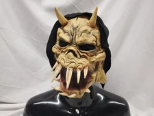 2006 Paper Magic Group Scary Fiend Monster Devil Horned Demon Halloween Mask