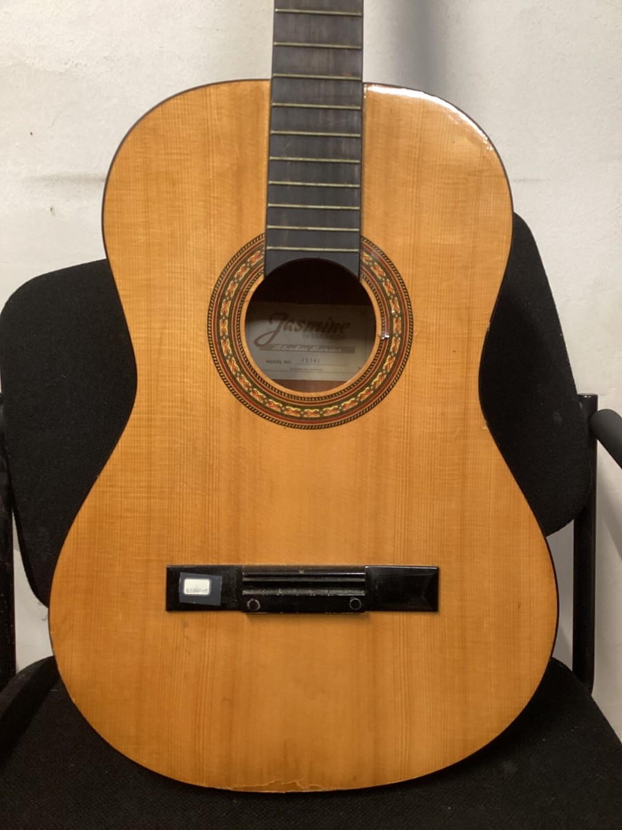 Jasmine by TAKAMINE JS341 Studio Series Acoustic Guitar Right