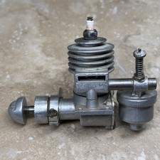 Vintage SYNCRO B-30 .29 Slag Engine for Model Airplane M11 Detroit Michigan