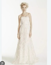 Oleg Cassini Subtle Pink 3D Floral Wedding Dress Size 2