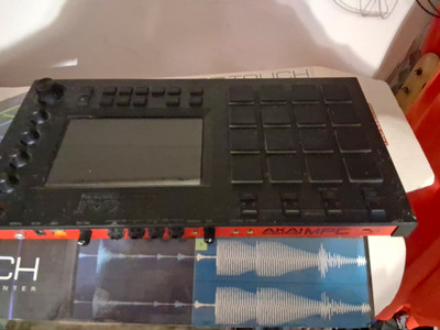 Akai Professional MPC Touch Production Center Controller, 16 Pads, MIDI I/O