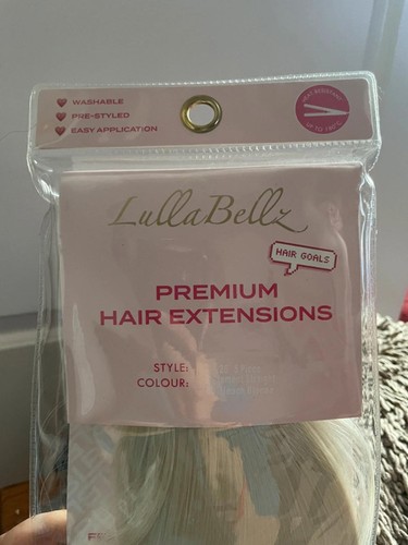 LullaBellz Premium Hair Extensions 26 inch "Bleach Blonde".