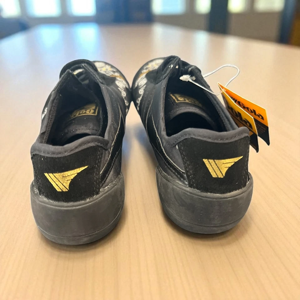 ***NEW*** Gola Women`s Trainer Size 5 U.S. Nylon with Suede trim - Image 4 of 4