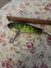 Cordell Shifty Shiner Fishing Lure.  Rare.. Green Reflective. 3.5".Never Fished