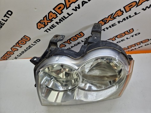 2007 JEEP GRAND CHEROKEE WK LEFT FRONT HEADLIGHT HEADLAMP 55156673AI - Picture 3 of 9