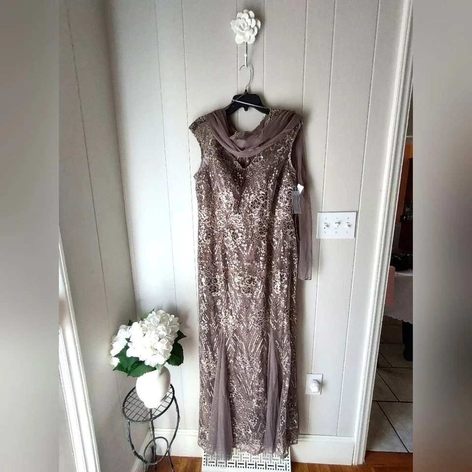 Vestido Alex Evenings Formal Bordado Lentejuelas Gris Topo Dorado Talla 14 Foto 2 de 4