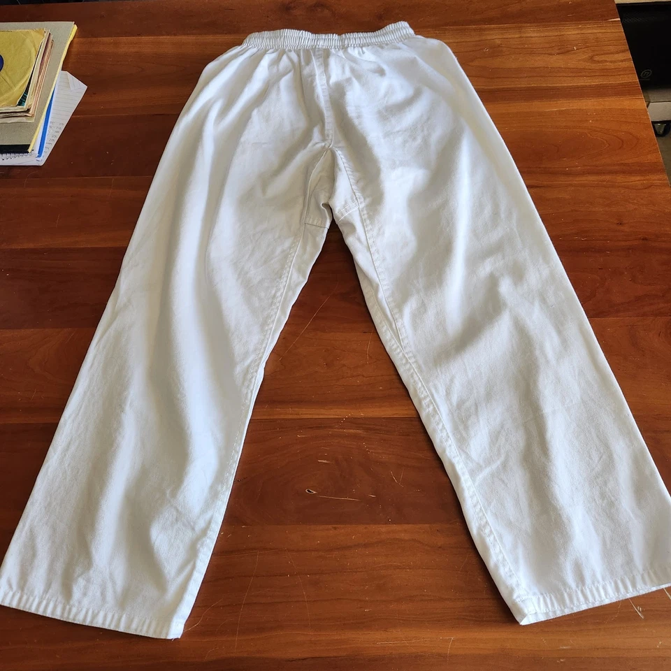 Macho Martial Arts Sparring Uniform Size 3/170 Jacket & 2/160 Pants White Youth - Image 4 of 4