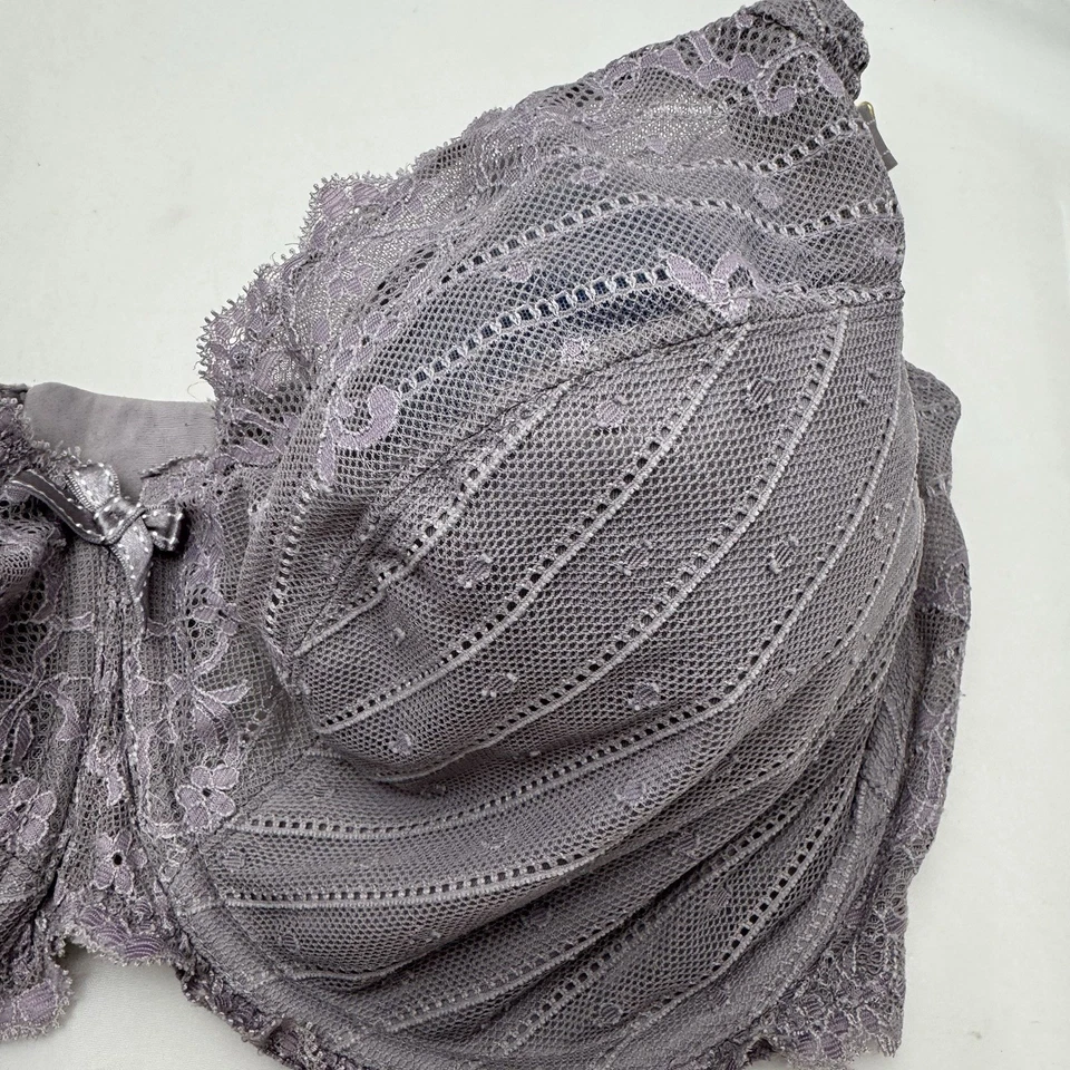Sujetador con aros Chantelle Rive Gauche C32810 gris lavanda encaje talla 36H 36FF Foto 3 de 4