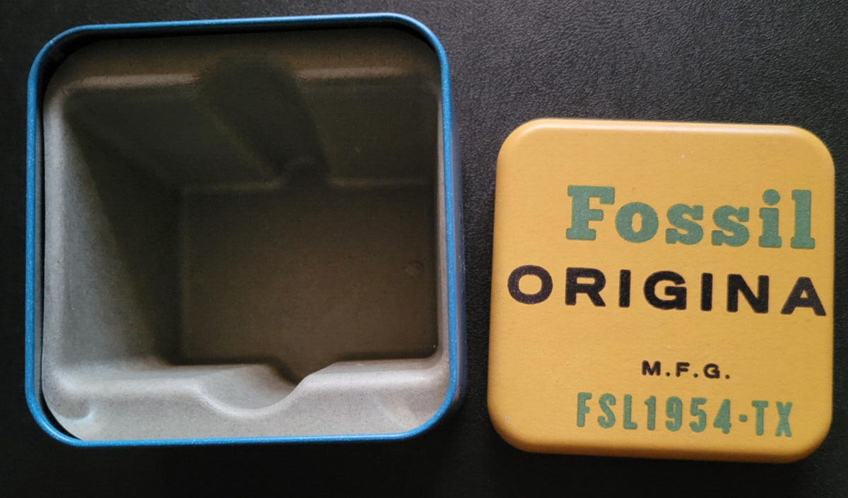 FOSSIL Original Yellow/Blue/Red MFG USA FSL1954-TX Metal Watch Tin