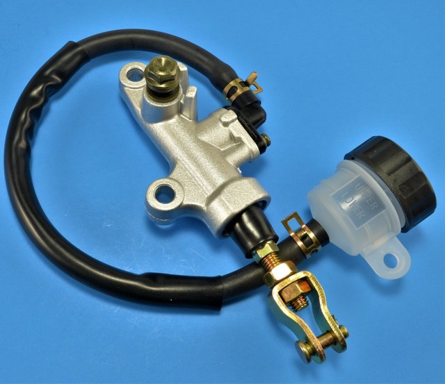 New Rear Brake Master Cylinder For Yamaha Raptor 700 700R YFM 700 700R