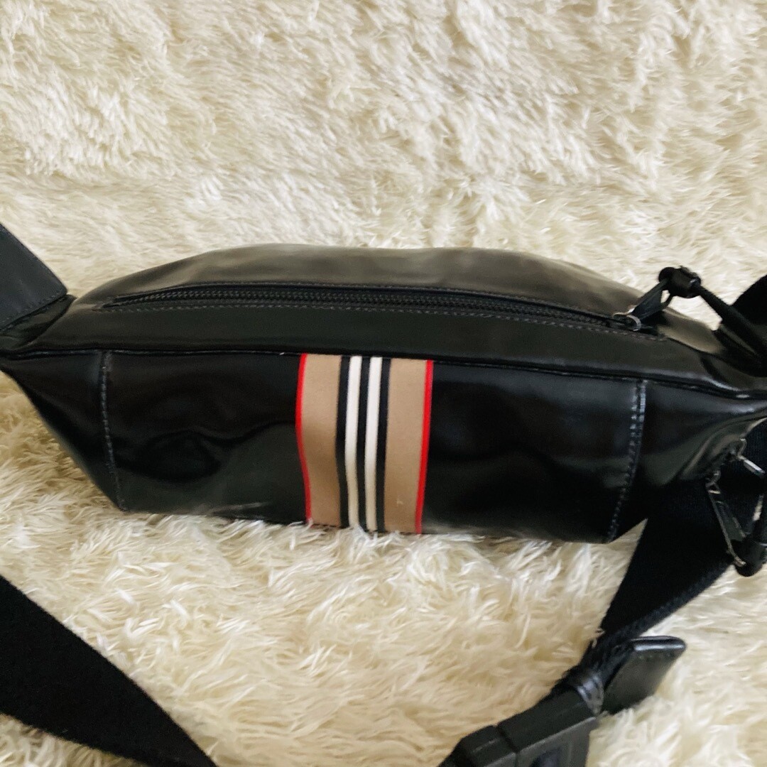【人気】バーバリー ノバチェック ボディバック ウエストポーチ 8030018 希少○BURBERRY バーバリー ポーチ付き ノバチェック ロゴ