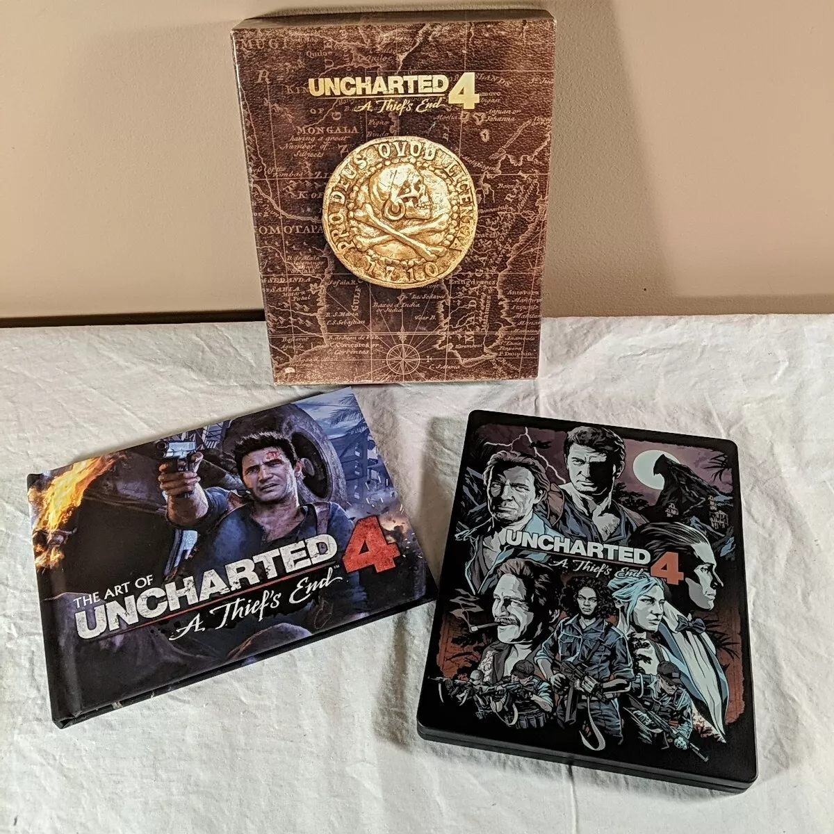 Uncharted 4 a thief's end hotsell collector's edition