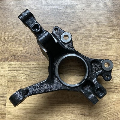 Genuine Ford Fiesta Front NEARSIDE Wheel Knuckle Spindle Mk7 