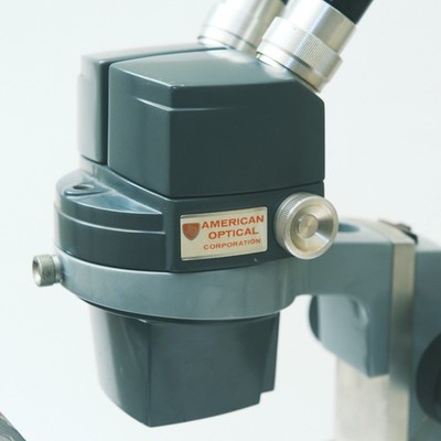 GIA Gem Instruments Gemolite Mark V Microscope / American Optical