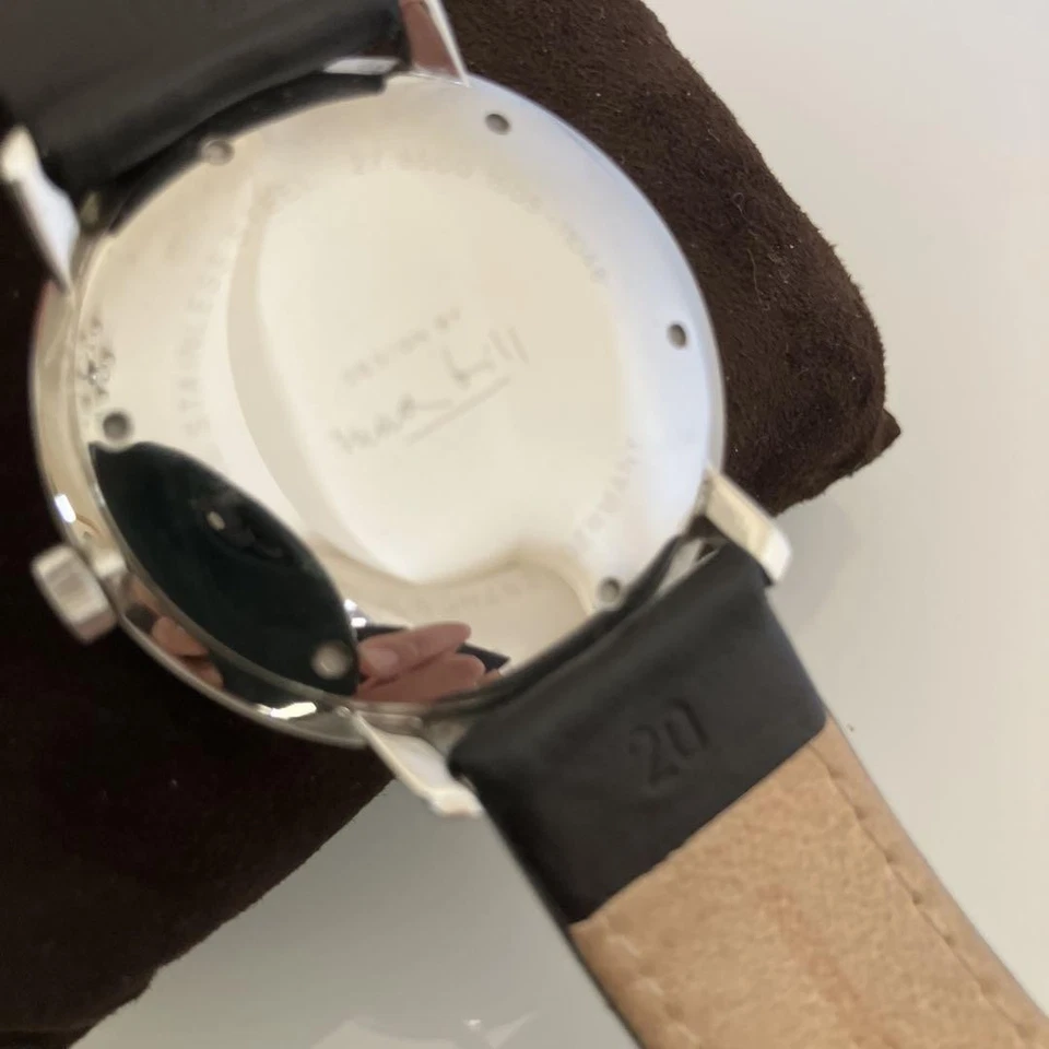 Reloj Automático Junghans Max Bill Modelo 27 3500 1505 11048 Diseño Elegante Foto 2 de 4