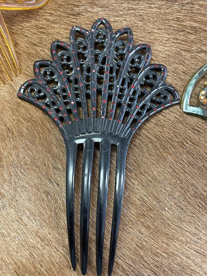 Винтажные расчески для волос из бакелита и целлиуда 1900-е - Изображение 2 из 4