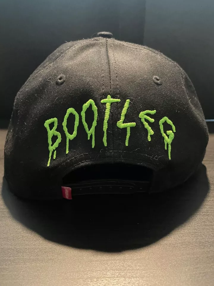 Sombrero Mishka NYC X Kalaka Bootleg 5 paneles Snapback OSFA Foto 2 de 3