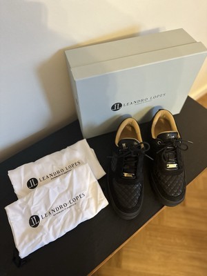 Leandro Lopes Gr.41 Schuhe in schwarz Leder / Gold low top