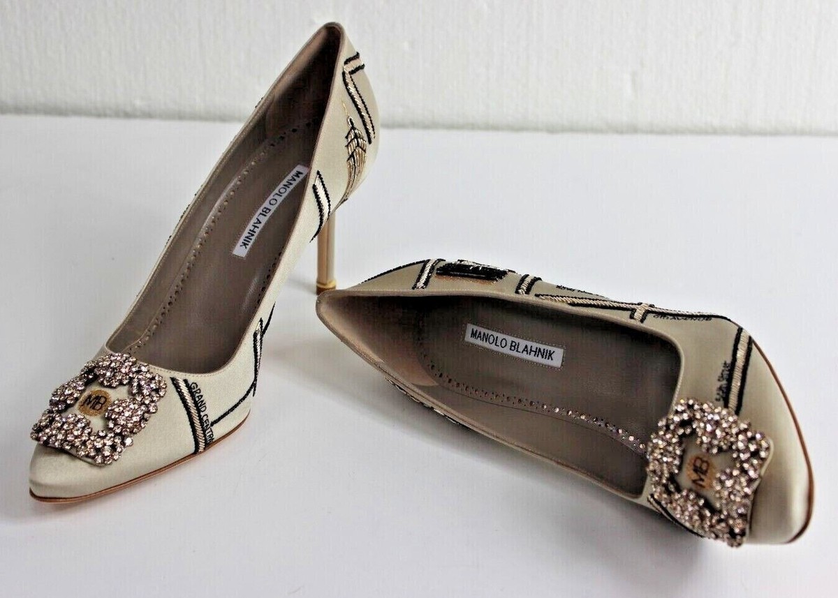 NEW MANOLO BLAHNIK Decade of Love NYC 70 New York Anniversary