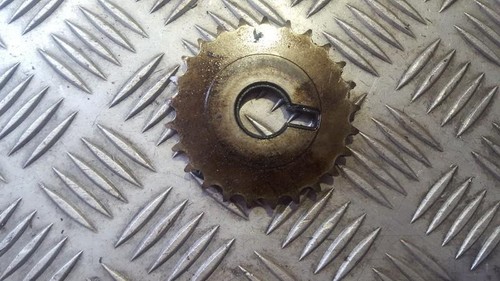 Zahnrad Nockenwelle (Riemenscheibe)  Nissan Almera DE223132-18