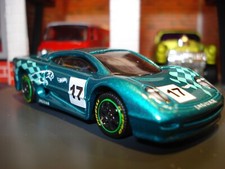 JAGUAR XJ220 EDICIÓN PERSONALIZADA 1/64 HW VERDE AZULADO COCHE DE CARRERAS RUEDAS Y NEUMÁTICOS PERSONALIZADOS