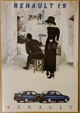 Renault 19 42 Page Sales Brochure 07/93. 