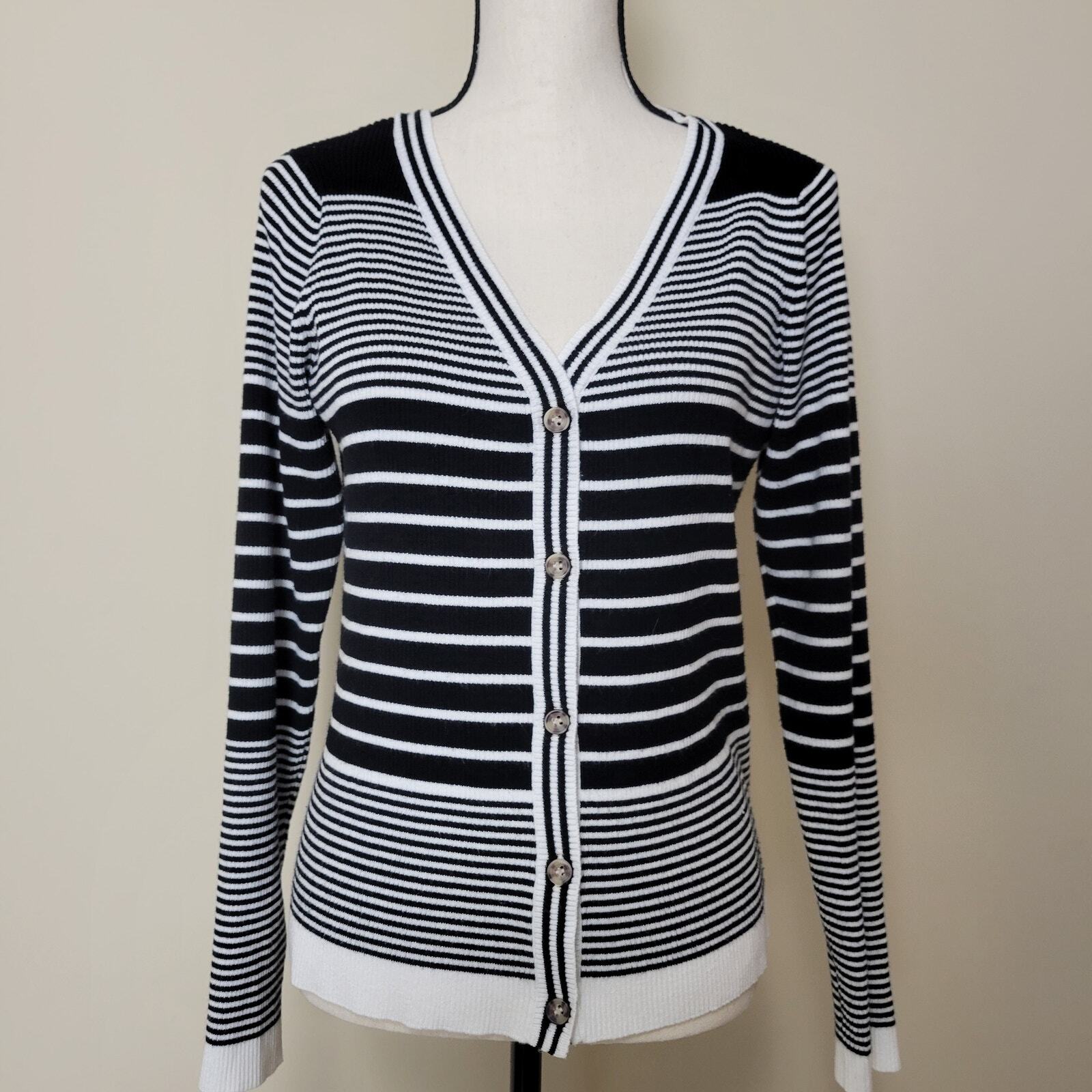 Cyrus SZ M Womens Button Front V-Neck Long Sleeve Cardigan in Black White